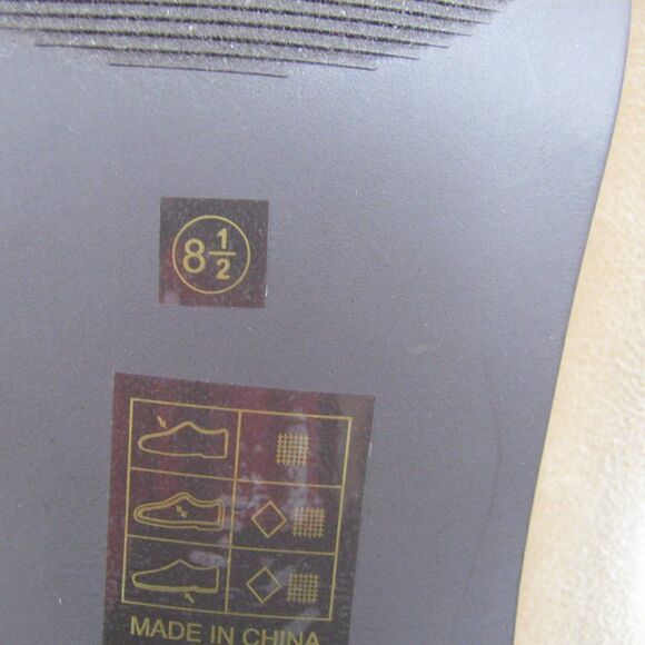 HOST PICK! NIB Journee Collection ankle booties 8.5 - Picture 9 of 10